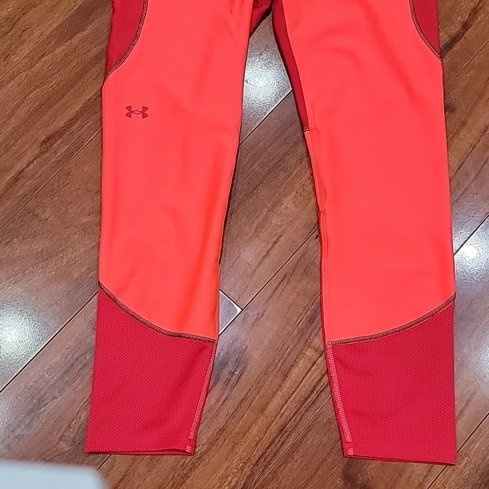 NWT Under Armour ankle leggings - Picture 6 of 16
